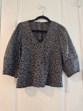 Current Air Gray Blue Leopard Print V-Neck Boxy Top